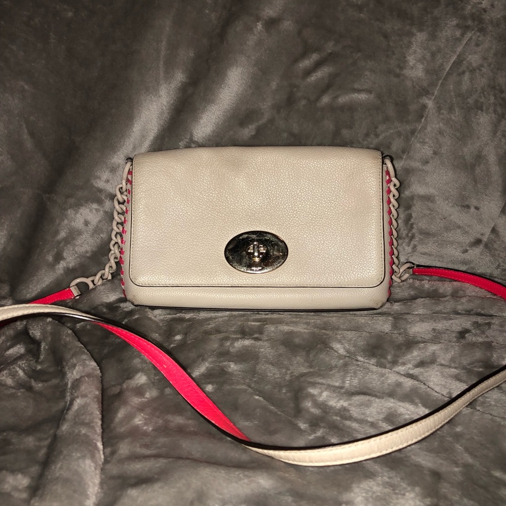 ONE OF A KIND Coach White/Pink Crossbody Clutch
